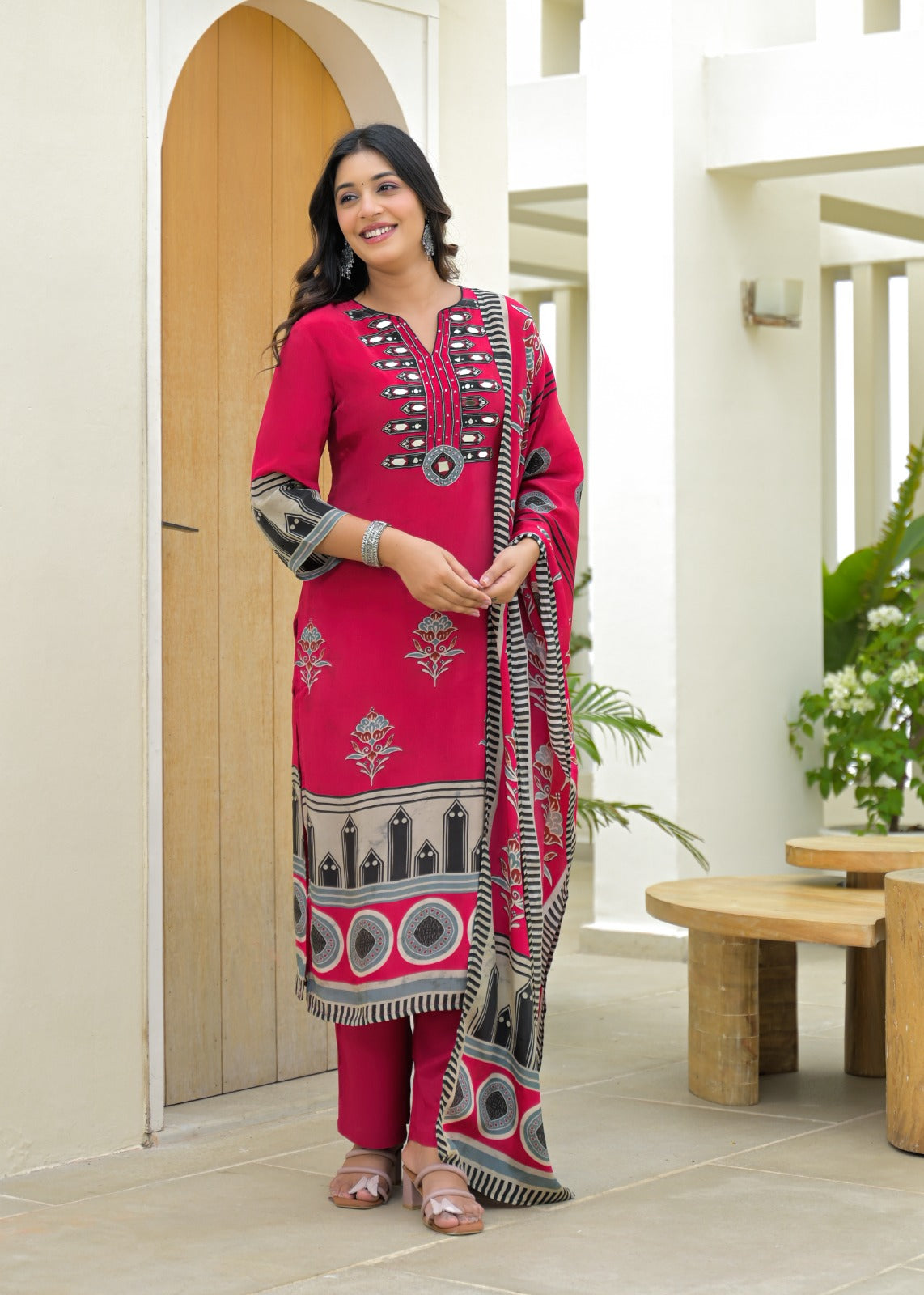 Red Printed Cotton Kurta Set with Dupatta – Elegant Ethnic & Office Wear for Women