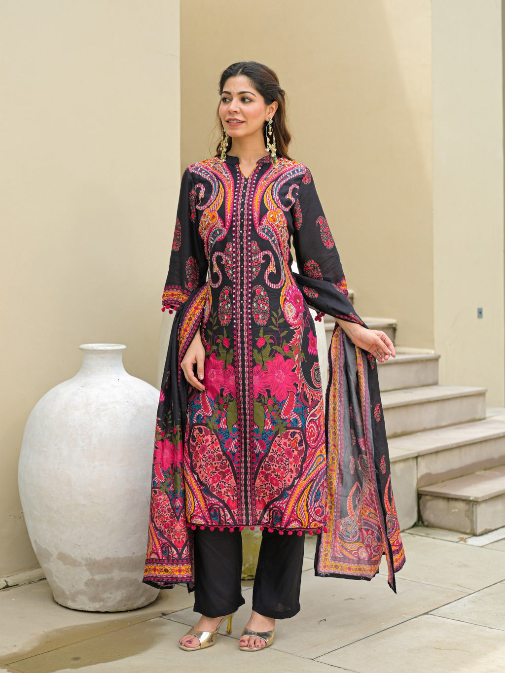 Black Multicolor Printed Cotton Kurta Set with Dupatta – Stylish Ethnic Wear for Women