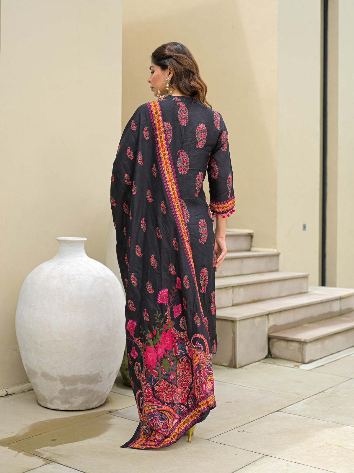 Black Multicolor Printed Cotton Kurta Set with Dupatta – Stylish Ethnic Wear for Women