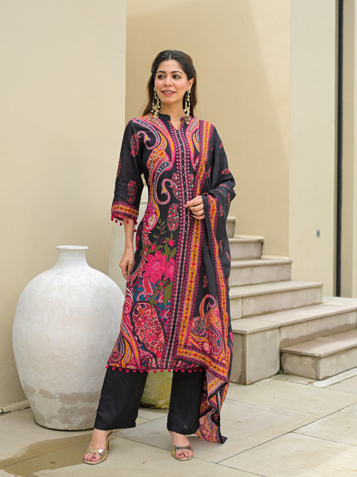 Black Multicolor Printed Cotton Kurta Set with Dupatta – Stylish Ethnic Wear for Women